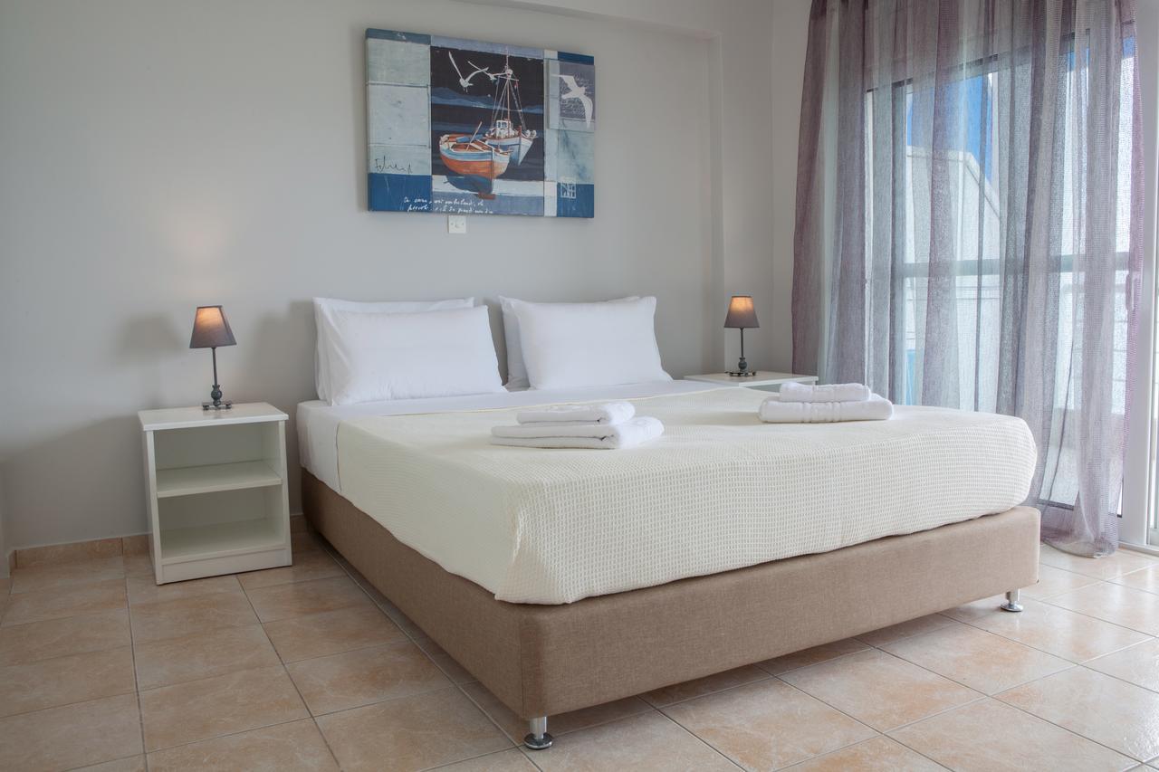 Kiveri Apartments Δωμάτιο φωτογραφία